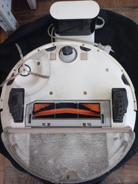 Купить Roborock Vacuum Cleaner S502-02 с СЗУ в Улан-Удэ за 6600 руб.