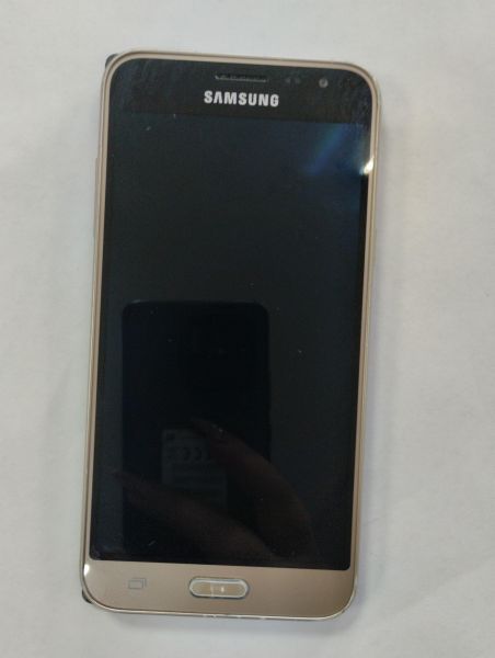 Купить Samsung Galaxy J3 2016 (J320F) Duos в Улан-Удэ за 900 руб.