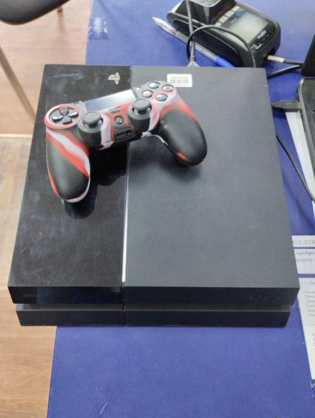 Купить Sony PlayStation 4 Slim 500GB (CUH-2108A) в Улан-Удэ за 15700 руб.