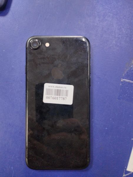 Купить Apple iPhone 7 32GB в Улан-Удэ за 3500 руб.