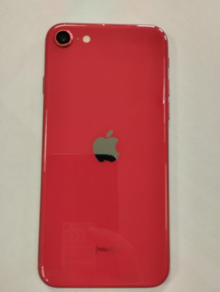 Купить Apple iPhone SE 2nd gen. 2020 256GB в Улан-Удэ за 10600 руб.