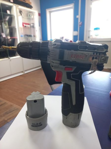 Купить СТАВР ДА-10.8/2ЛМ с СЗУ в Улан-Удэ за 1200 руб.