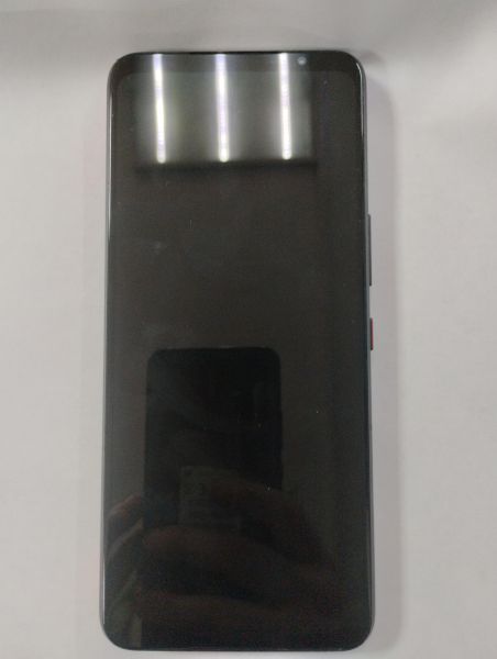 Купить ASUS ROG Phone 7 16/512GB (AI2205) Duos в Улан-Удэ за 29950 руб.