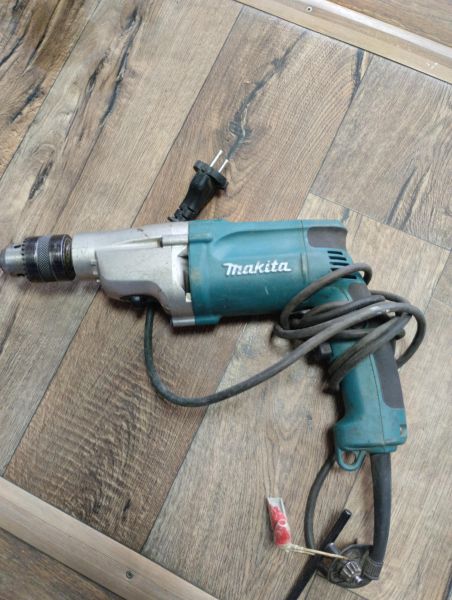 Купить Makita DP4010 в Улан-Удэ за 2900 руб.