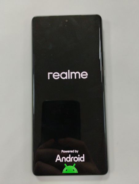 Купить Realme GT 6 12/256GB (RMX3851) Duos в Улан-Удэ за 27600 руб.