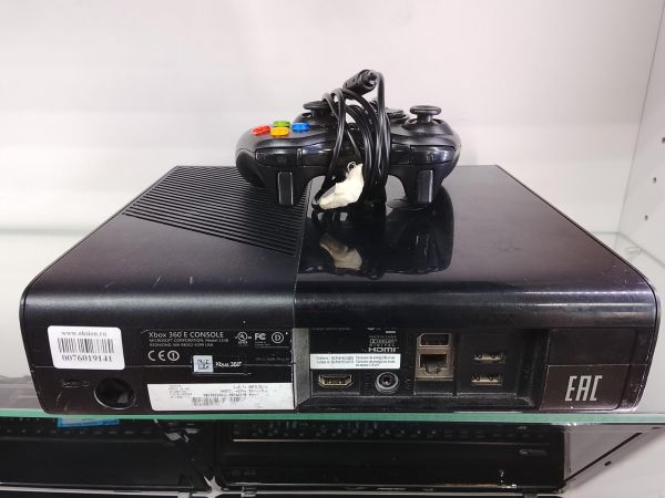 Купить Microsoft Xbox 360 E 500GB (1538) в Улан-Удэ за 4600 руб.