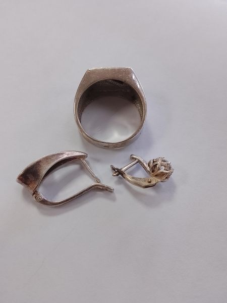 Купить Лом или горсть серебро 925 11,31g, вес изделия 13.15g в Улан-Удэ за 850 руб.