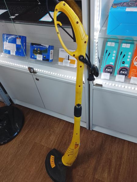 Купить Champion ET350 в Улан-Удэ за 700 руб.
