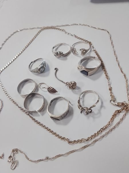 Купить Лом или горсть серебро 925 21,40g, вес изделия 22.05g в Улан-Удэ за 1500 руб.