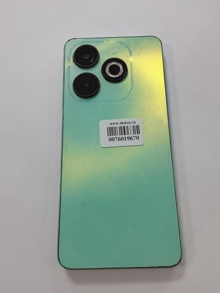 Купить Infinix Smart 8 3/64GB (X6525) Duos в Улан-Удэ за 4100 руб.