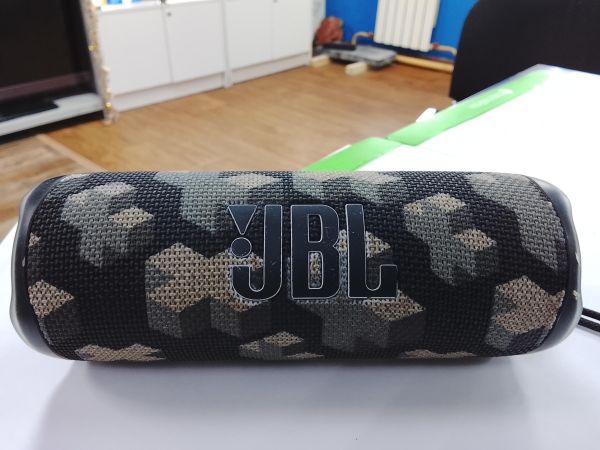 Купить JBL Flip 6 в Улан-Удэ за 4200 руб.