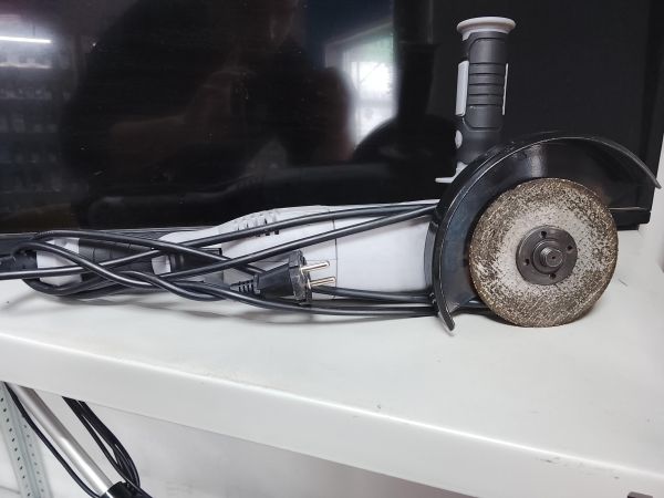 Купить РЕСАНТА УШМ-150/1300 в Улан-Удэ за 1800 руб.