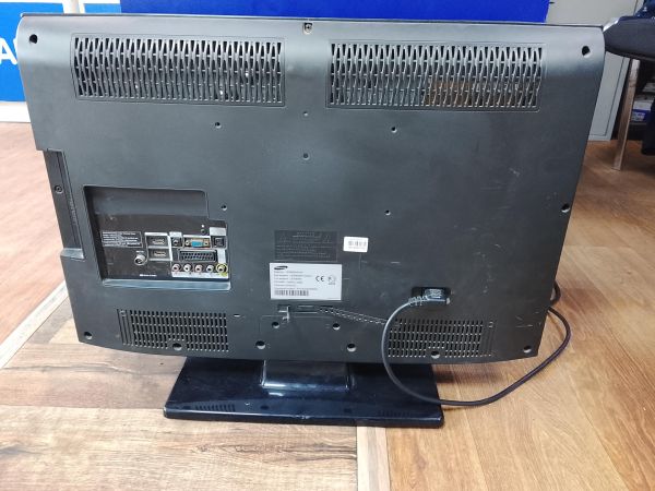 Купить Samsung LE26B350F1W в Улан-Удэ за 3600 руб.