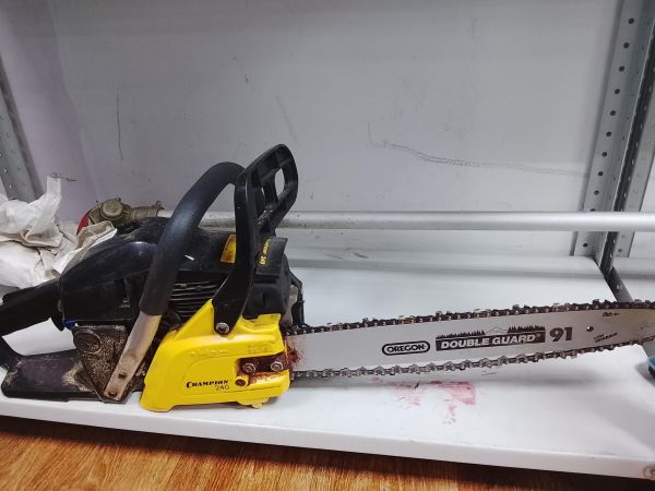 Купить CHAMPION 240 в Улан-Удэ за 3200 руб.