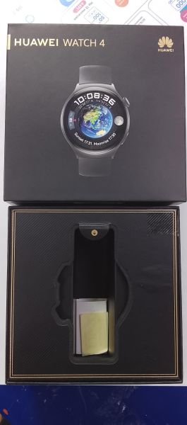 Купить Huawei Watch 4 (ARC-AL00) с СЗУ в Улан-Удэ за 8300 руб.