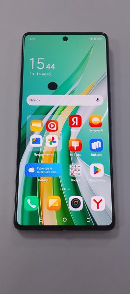 Купить TECNO Camon 30 8/256GB (CL6) Duos в Улан-Удэ за 5700 руб.