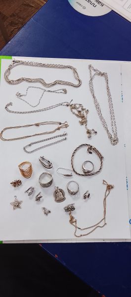 Купить Лом или горсть серебро 925 70,44g, вес изделия 73.35g в Улан-Удэ за 4850 руб.