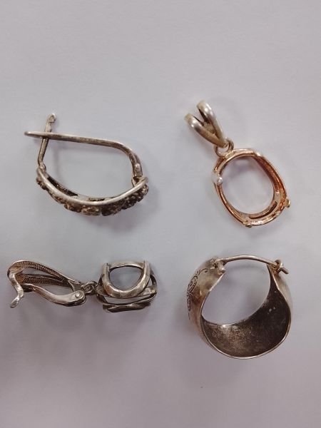 Купить Лом или горсть серебро 925 11,60g, вес изделия 11.6g в Улан-Удэ за 1050 руб.