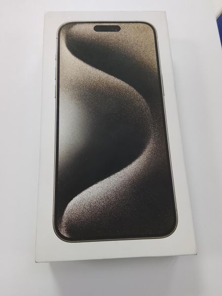 Купить Apple iPhone 15 Pro Max 256GB в Улан-Удэ за 68900 руб.