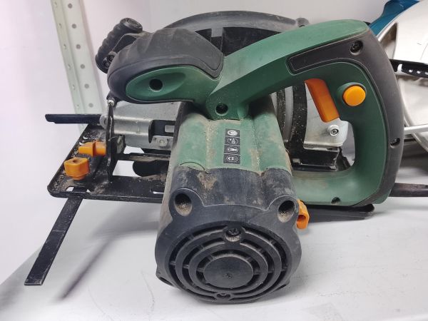 Купить КАЛИБР ЭПД-1700/190+ в Улан-Удэ за 2300 руб.