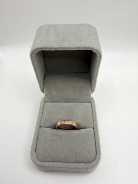 золотые кольца Кольцо золото 585 1,78g, вес изделия 1.78g, размер 15.5 в Иркутск