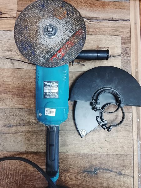 Купить Makita GA9020 в Улан-Удэ за 3300 руб.