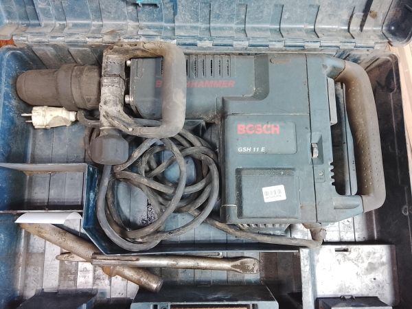 Купить Bosch GSH 11 E Professional в Улан-Удэ за 9100 руб.