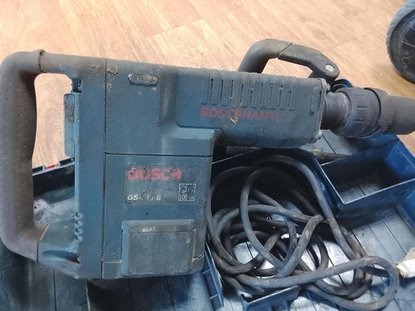 Купить Bosch GSH 11 E Professional в Улан-Удэ за 9100 руб.