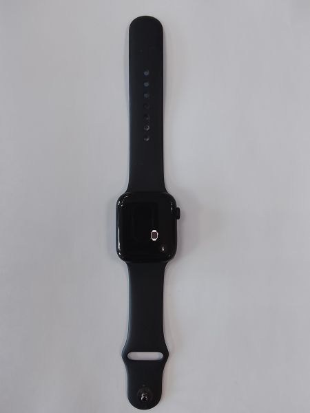 Купить Apple Watch SE 2 44mm (A2723) с СЗУ в Улан-Удэ за 8100 руб.