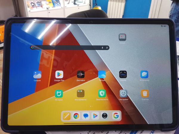 Купить POCO Pad 8/256GB (2405CPCFBG) (без SIM) в Улан-Удэ за 14900 руб.