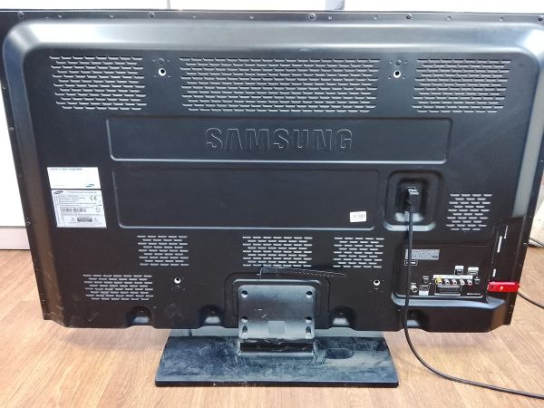 телевизор Samsung PS43E451A2W в Улан-Удэ
