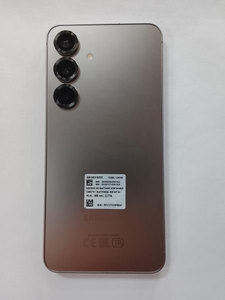 сотовый телефон Samsung Galaxy S25 12/128GB (S931B) Duos в Улан-Удэ