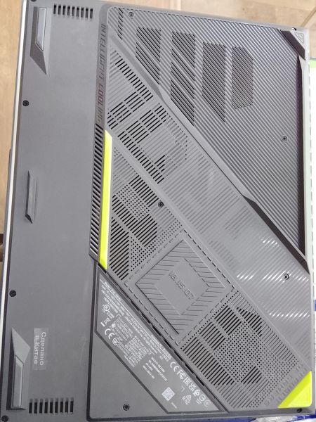 ноутбук ASUS ROG Strix G16 G614JI-N4148W в Улан-Удэ