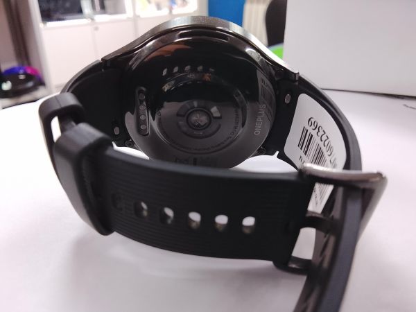 умные часы и браслеты OnePlus Watch 2 с СЗУ в Улан-Удэ