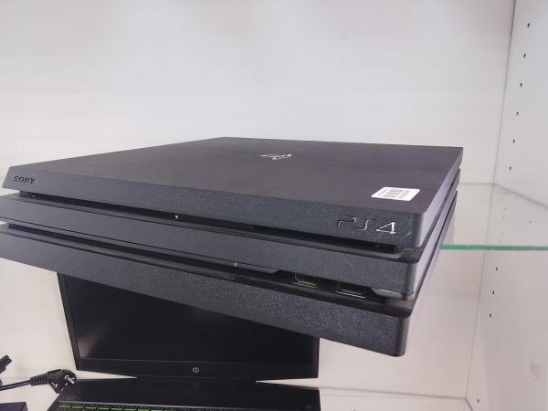 игровая приставка Sony PlayStation 4 Pro 1TB (CUH-7208B) в Улан-Удэ