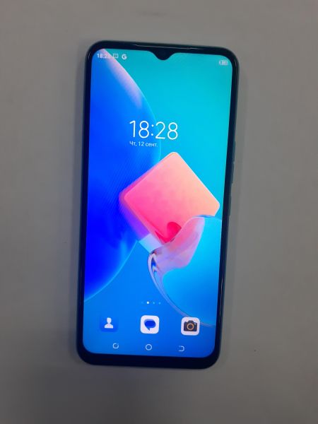 Купить TECNO Spark 8C (KG5n) Duos в Зима за 5649 руб.