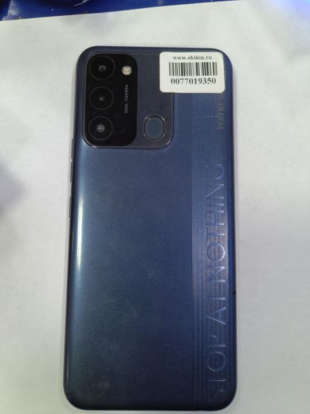 Купить TECNO Spark 8C (KG5n) Duos в Зима за 3599 руб.