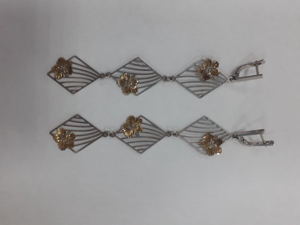 Купить Серьги серебро 925 6,22g, вес изделия 6.22g в Зима за 500 руб.