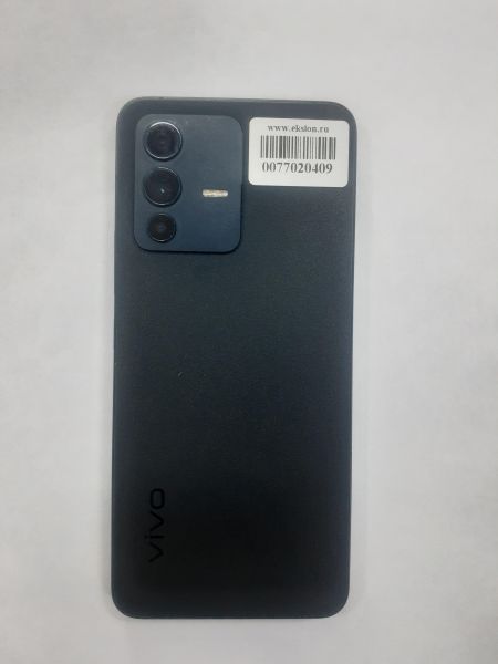 Купить Vivo V23 8/128GB (V2130) Duos в Зима за 8750 руб.
