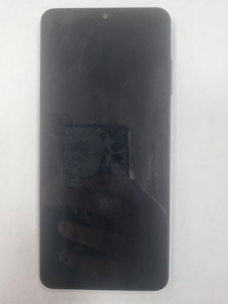 Купить Samsung Galaxy A06 6/128GB (A065F) Duos в Зима за 7750 руб.