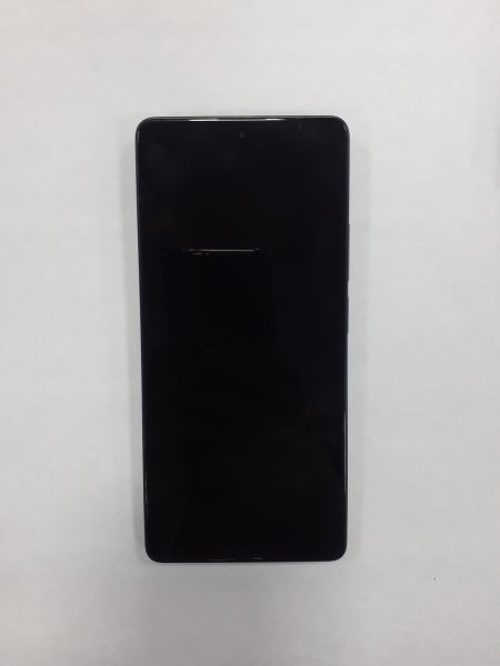 Купить POCO M6 Pro 8/256GB (2312FPCA6G) Duos в Зима за 8400 руб.