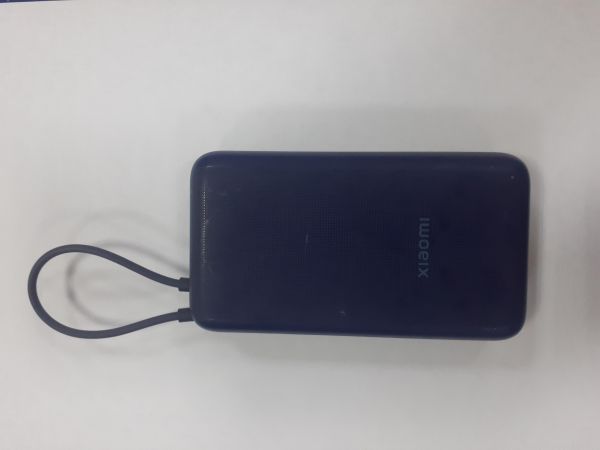 Купить Xiaomi 33W Power (PB2030MI) в Зима за 600 руб.