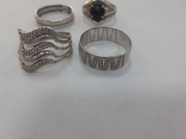 Купить Лом или горсть серебро 925 12,26g, вес изделия 13.5g в Саянск за 1000 руб.