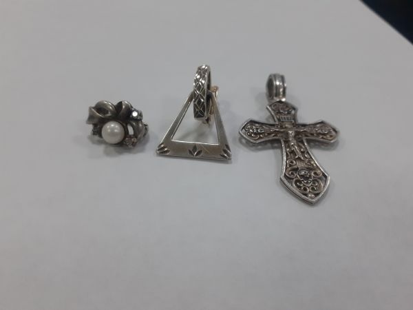 Купить Лом или горсть серебро 925 8,42g, вес изделия 8.46g в Зима за 800 руб.