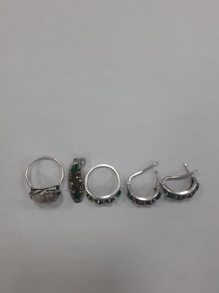 Купить Лом или горсть серебро 925 15,03g, вес изделия 17.91g в Зима за 1250 руб.