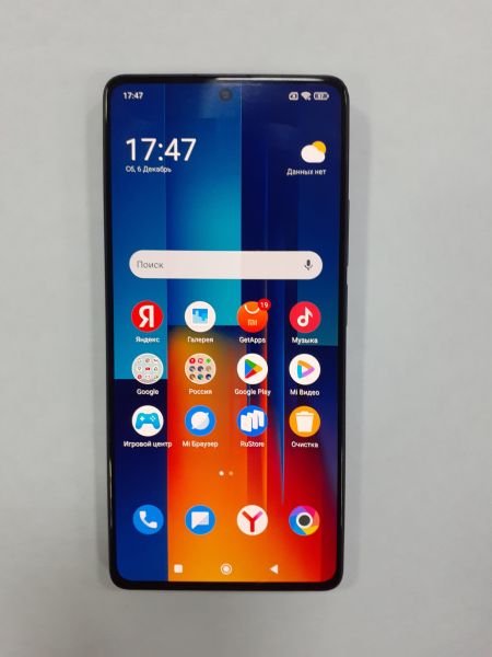 Купить POCO M6 Pro 8/256GB (2312FPCA6G) Duos в Зима за 9500 руб.