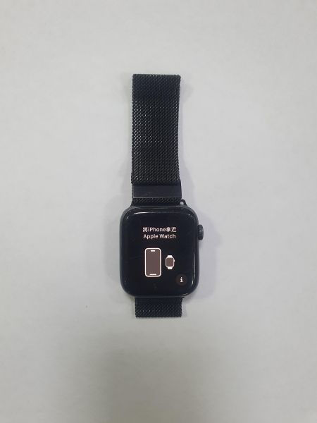 Купить Apple Watch SE 44mm (A2352) с СЗУ в Зима за 6700 руб.