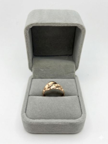 золотые кольца Кольцо золото 585 1,49g, вес изделия 1.49g, размер 14 в Иркутск