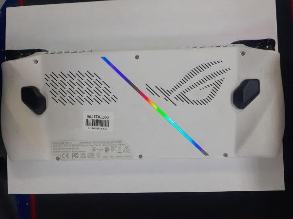 Купить ASUS ROG Ally (RC71L) 512GB в Зима за 37400 руб.