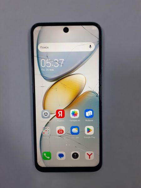 Купить TECNO Spark Go 1 4/128GB (KL4) Duos в Зима за 2100 руб.